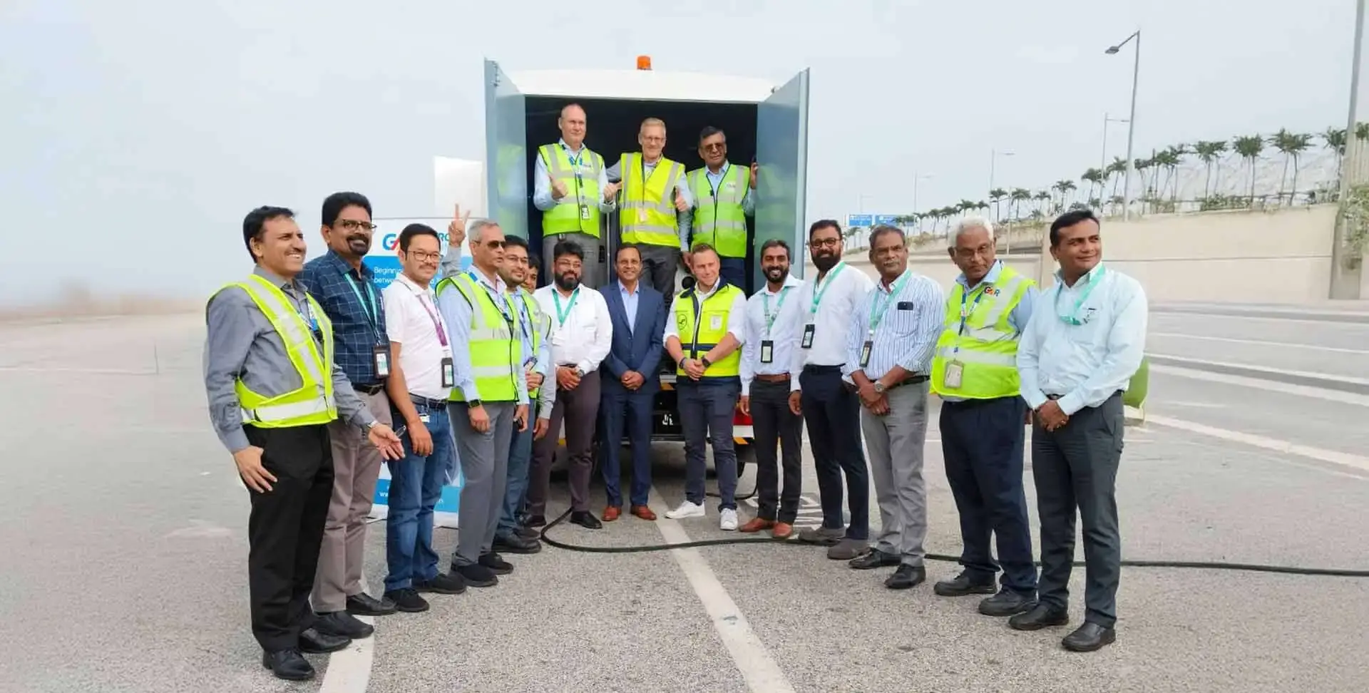 Aero Technic mobile service team